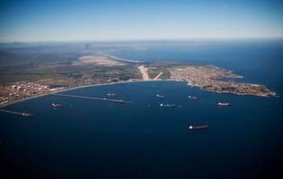 GNL Quintero, Acciona Energía and Enagás to develop a green hydrogen project in Chile